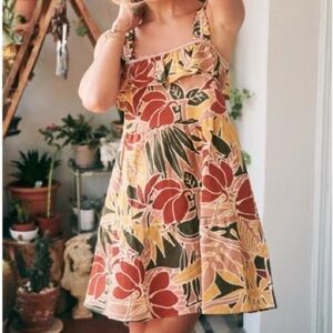 Sezane Linen Blend Fily Tiered Mini Dress in Vicky Leaves Print